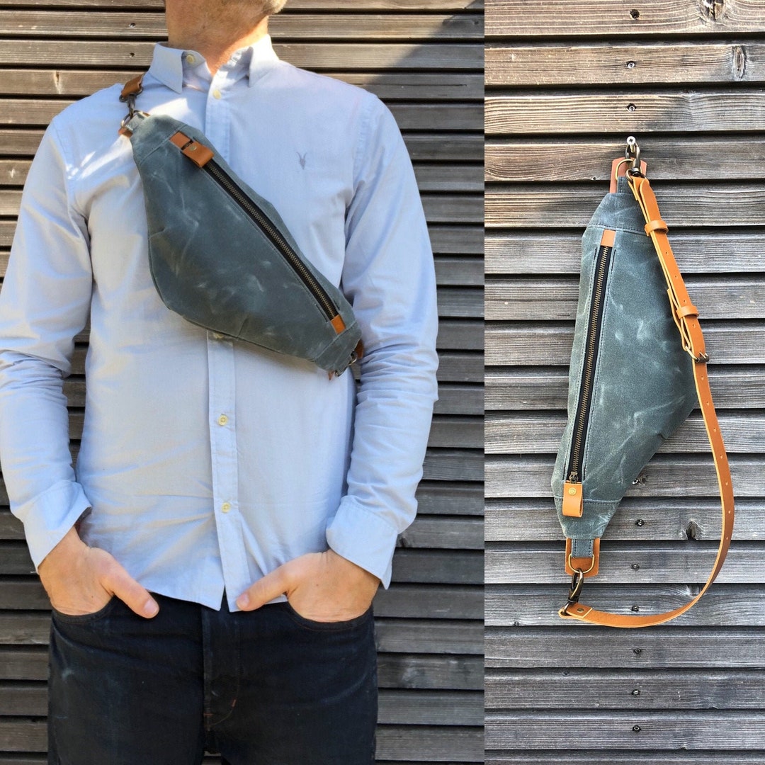 Fanny Pack in Waxed Canvas / Sling Bag / Chest Bag / Day Bag/ With