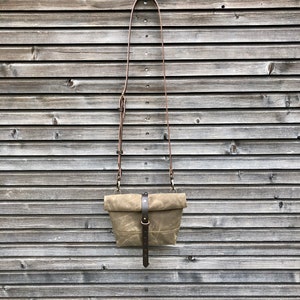 Waxed canvas daybag / satchel image 6