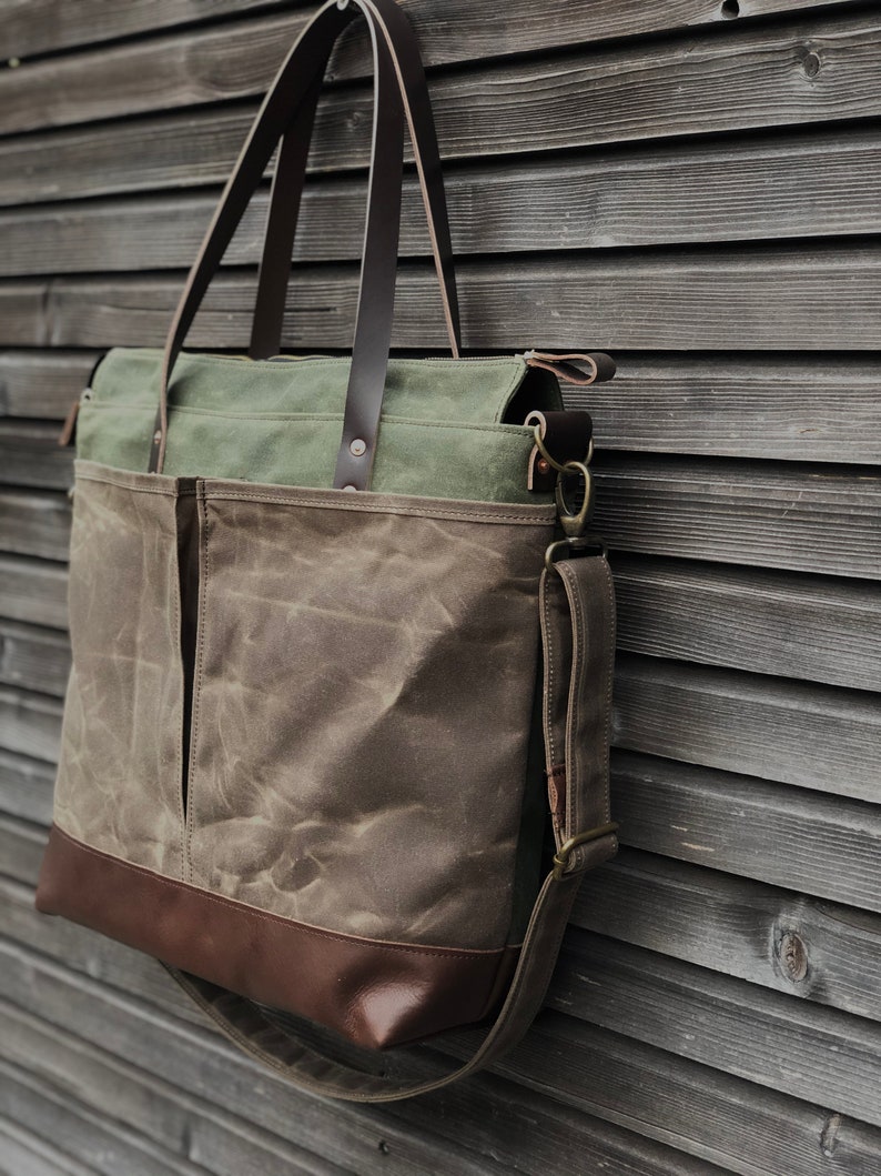 Diaper bag / Large tote bag in waxed canvas and leather with cross body strap COLLECTION UNISEX image 4