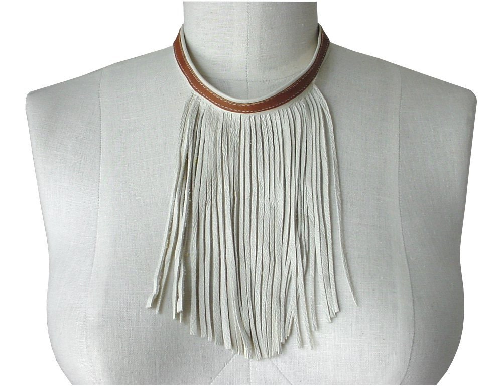 CHOLE FRINGE NECKLACE