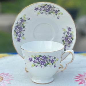 Queen Anne Violet Teacup and Saucer Set - English Bone China Tea Cup - Purple Violets Floral Pattern - Made in England