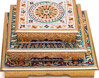 Meenakari Juego de Puja Chowki de madera: Diseño floral Bajot - Decoración india de Pooja