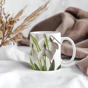 Elegant Snowdrop Floral Mug, White Flower Coffee Cup, Gift for Her, Vintage Snowdrop Flower mug, Garden Lover Mug, Mother&#39;s Day Floral Mug