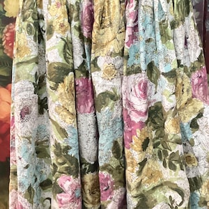 Sweet 1950s Cotton Floral Circle Skirt - Whites, Blues Yellows, and Raspberry Pink