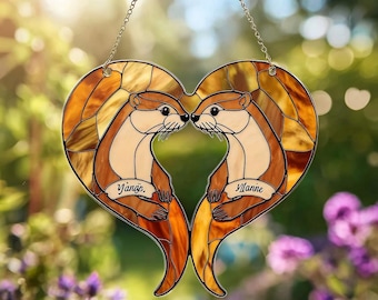 Personalisiertes Otter Paar Herz Acryl Suncatcher: Personalisierte Otter Holographische Fensterkunst