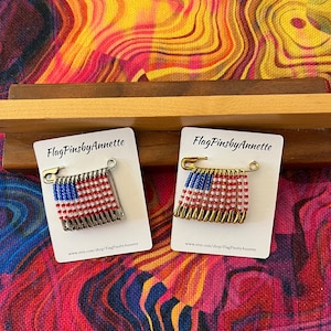 American Flag Pin: Handmade Seed Bead Brooch - USA Lapel Pin