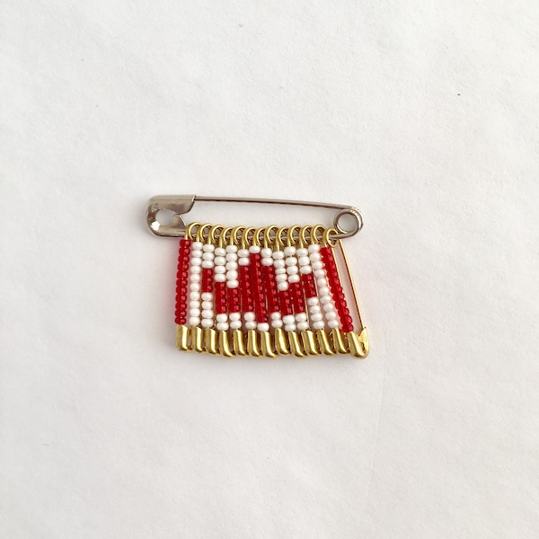 Canada Beaded Flag Pin World Cup Pin Maple Leaf Pin Holiday Gift Handmade Canadian Pin Birthday Gift Gift for Her Lapel Pin Brooch