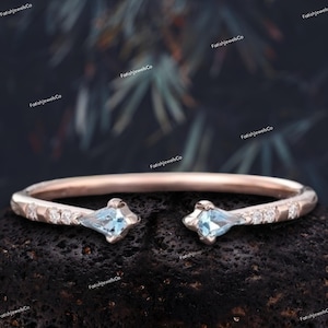 Rose gold Kite cut Swiss Blue Topaz wedding band Unique Open wedding band Moissanite Diamond Stacking Matching band Anniversary Promise ring