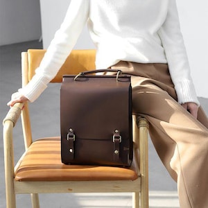 Handmade Leather Backpack, Vintage Style Rucksack, Brown Convertible Satchel for Women, Classic School & Laptop Bag