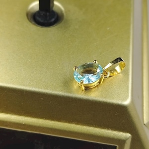 18k solid gold/Natural aquamarine charm/Oval Cut gold charm/Lightweight handmade 18k gold charm pendant/March birthstone/Gift for her