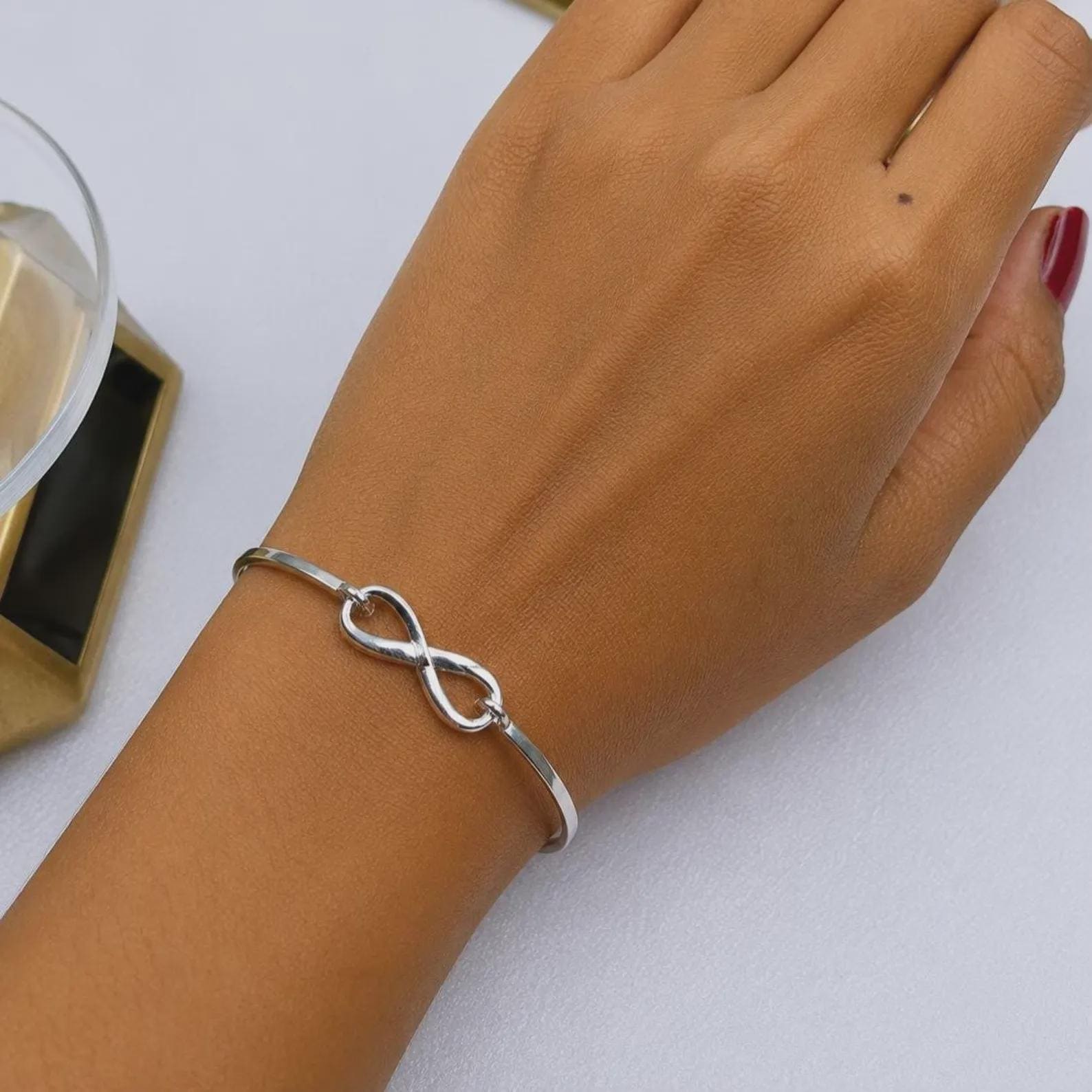 SILVER925 INFINITY BANGLE/シルバー/ブレスレット Sterling Silver Infinity Bangle Bracelet, Handmade Charm Bracelet