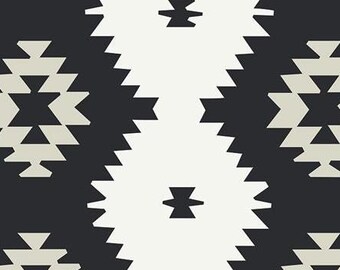 Daring Tribal noir from the Love story collection Black white and grey Art gallery fabric 100% Premium-OEKO-TEX quilting cotton.