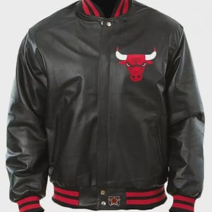 Men&#39;s Vintage Chicago Bulls NBA Black Real Leather Biker Sport Bomber Jacket