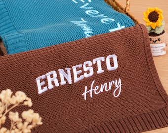 Personalized Organic Cotton Baby Blanket - Hand-Embroidered Nursery Keepsake