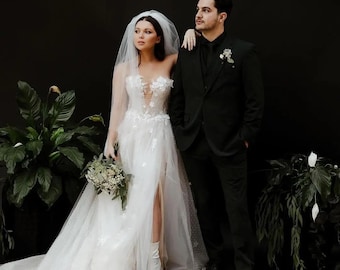 Vestido de novia romántico, vestido de novia con abertura lateral y cola larga, vestido de novia con escote en V profundo y mangas desmontables