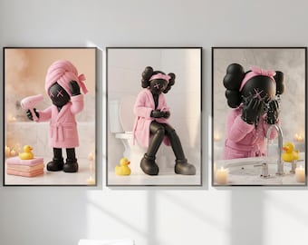 Lustiges Badezimmer HypeBeast Kaws Stil Wand Kunst Poster 3er-Set, Kaws inspiriert Badezimmer Dekoreful Print, lustiges Badezimmer Geschenk Dekor, Kaw Geschenk