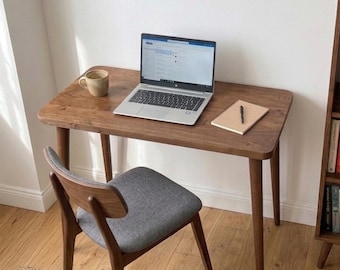 Computertisch aus Massivholz, moderner Schreibtisch der Mid-Century, minimalistisches Home-Office-Möbel