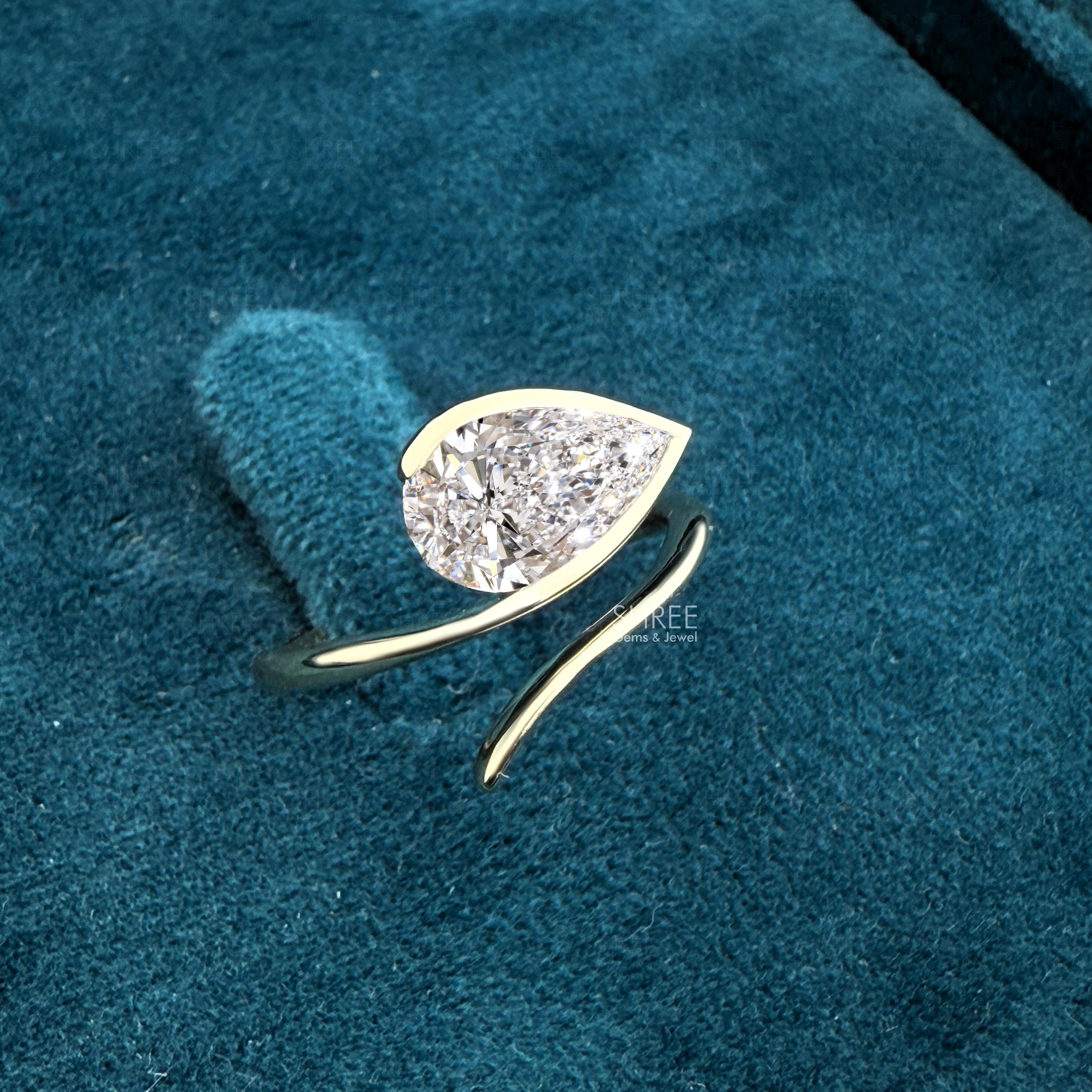 East West Ring Pear Shape Lab Diamond IGI Certified Solid Yellow Gold ...