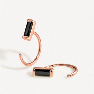 Huggie Hoop Earrings - Helix piercing Hoop - Rose gold Black Earings - Conch Earring Bar - EAR044BCZ