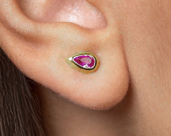 Boucles d'oreilles fines en or rose et cristal rose - Bijoux en pierres précieuses - Cadeau pour elle - STD143