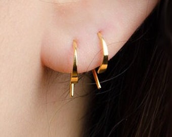 Open Gold Hoop Earrings - Second Hole Hoops Earrings - Cartilage Hoop - Gold Conch Hoop - Artisan Jewelry - EAR040