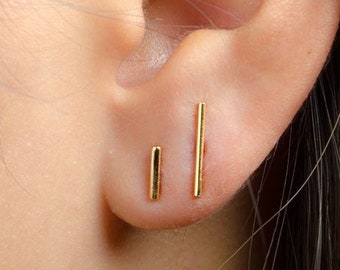 Bar Cartilage Earrings Studs - Geometrical Piercing - Second Hole Earrings - Minimalist Jewelry - COM502