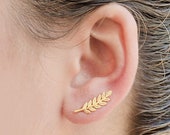 Leaves Ear Climber - Ear Crawler - Vine Ear Climber - Leaf Earrings - Minimalist Earrings - Simple Ear Climber - Cuff Earrings - ECF009N