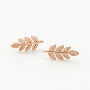 Leaf Stud Earrings - Dainty Earrings - Aesthetic Jewelry - Handmade Earrings