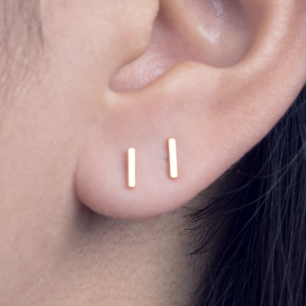 Tiny Gold Bar Stud Geometric Earrings - Gift for Girls - Simple and Minimalist Jewelry - STD032