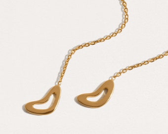 Oorbellen met hartinrijger – lange gouden hangketting - CHE028