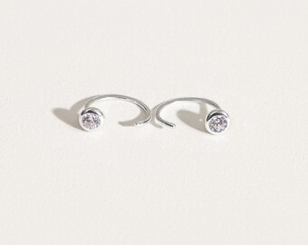 Orecchini Huggie In Argento Sterling 925 Con Zirconia - Cerchi Scintillanti Piccoli