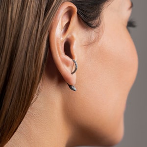 Snake Earrings - Edgy Earrings - Mismatched Earrings - Animal Earrings