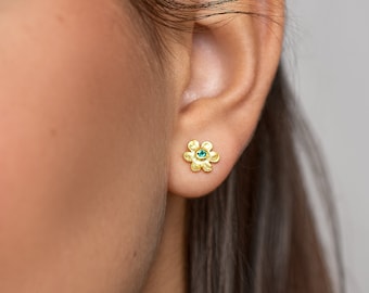 Emerald Flower Cute Gold Stud Earrings - Handcrafted Unique Earrings - STD150