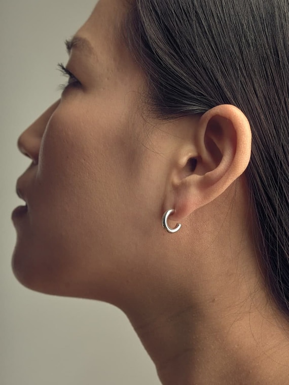 Cute mini hoop earrings discount
