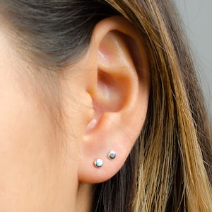 Mini Gold Cartilage Minimalist Earrings - Best Gift Under 20 - Perfect for Everyday Wear - STD065