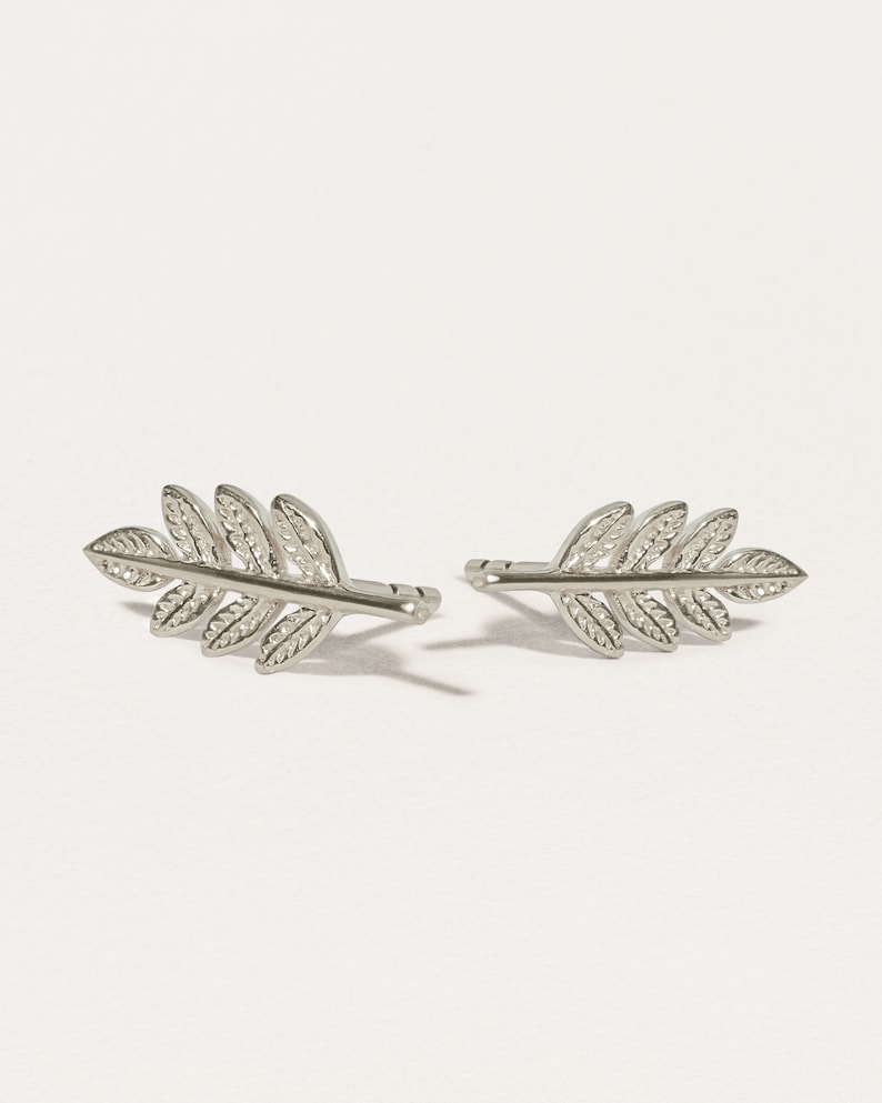 Leaf Stud Earrings - Dainty Earrings - Aesthetic Jewelry - Handmade Earrings