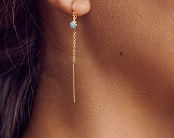 Boucles d'oreilles chaîne en opale Bijoux faits main - Pierres précieuses pendantes avec une touche d'élégance - CHE047