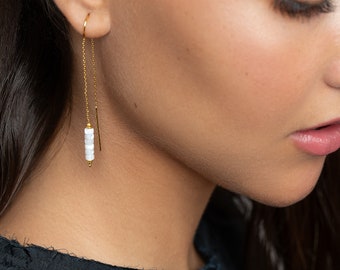 Trendy Summer Earrings: Mother of Pearl Shell Long Gold Chain - Perfect for Multiple Piercings - CHE048MSH