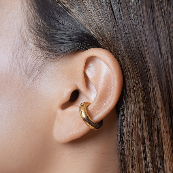 Minimalist Gold Cuff Earring - Trendy Gift for Mom - ECF021