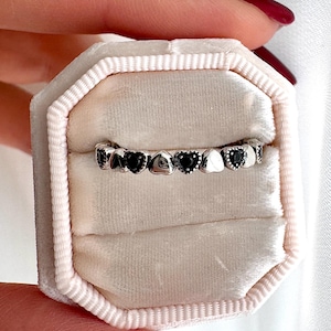 Bague d'éternité cœur minimaliste en argent sterling avec CZ - Anneaux à superposer, taille R1/2