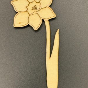 Laser cut flowers, Craft supplies, Gift ideas, Rustic home Decor gift, Handmade wooden floral decor, Eco-Friendly gift, Wooden flower, Maker