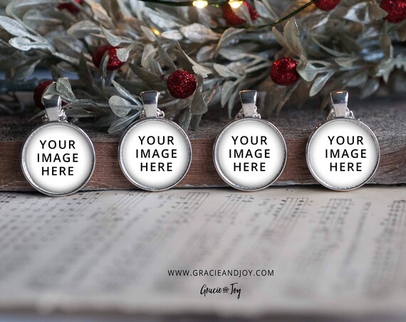 Christmas Circle Pendant Product Mockup Antique Bronze Jewelry Templatejewelry