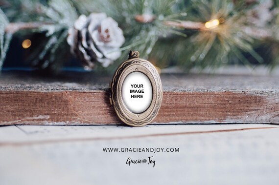 Chistmas Locket Pendant Product Mockup Antique Bronze Jewelry Templatejewelry