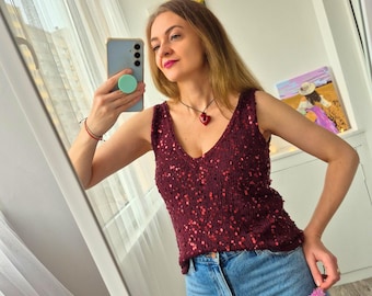 Camisola de lentejuelas burdeos, top de fiesta de algodón brillante, atuendo romántico para una cita nocturna