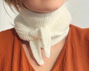 Bufanda de punto, similar a la bufanda Sophie, accesorio de punto suave, pañuelo pequeño y acogedor para la cabeza para mujer