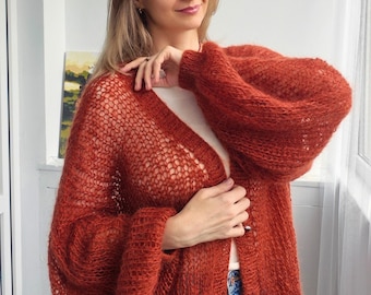 Cárdigan de mohair esponjoso, suéter suave y mullido, prenda de punto ligera, cárdigan cálido y acogedor, regalo para ella.