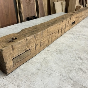 Reclaimed Barn Wood Beam/Fireplace Mantel Beam/Hand Hewn/Oak Mantle Beam/Bench