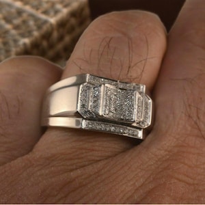 Men&#39;s Simulant Diamond Signet Ring | White Gold Plated 925 Sterling Silver | Father&#39;s Day Gift | Luxury Men&#39;s Jewelry | Bold Ring