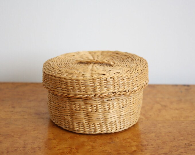Vintage Mini Woven Basket With Lid Etsy