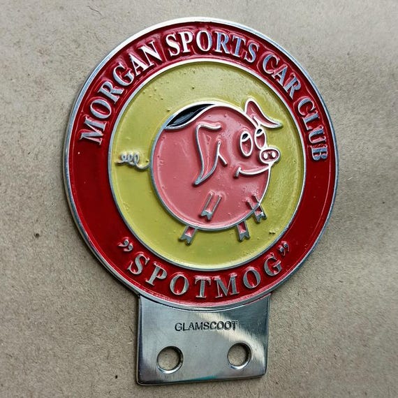 ヴィンテージ モーガン スポーツカー クラブ「SPOTMOG」豚ロゴ